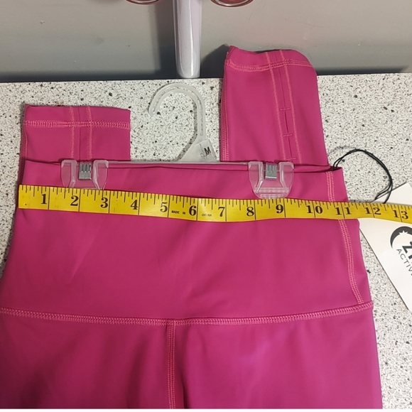 NWT Zyia Active Leggings Womens 4 Pink 7/8 Length Cropped - Picture 2 of 4